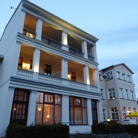 Hotel Haus Alexander à Heringsdorf  Extérieur photo