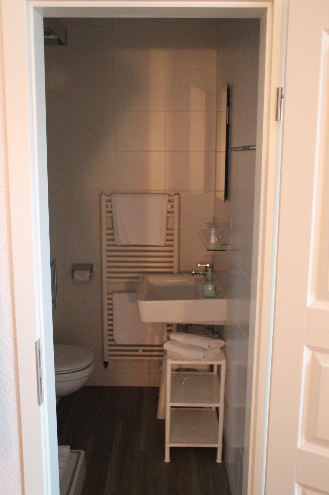Hotel Haus Alexander à Heringsdorf  Chambre photo