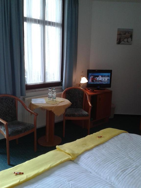 Hotel Haus Alexander à Heringsdorf  Extérieur photo